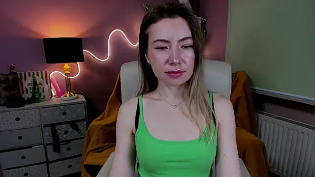 Mia Tasty online show from 12-19-25, 07:59