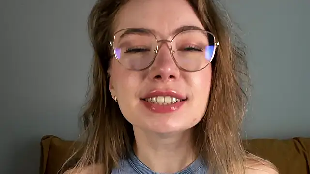 Snapshot of Mia_Tasty chatting on 07-05-26, 01:18 Mia Tasty online show from 07-05-26, 01:18