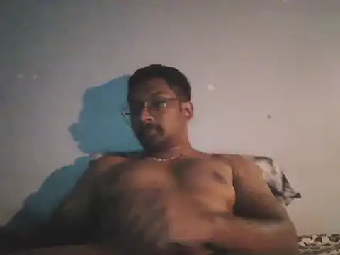 Snapshot of chennaibull101 chatting on 10-03-25, 07:33 chennaibull101 online show from 10-03-25, 07:33