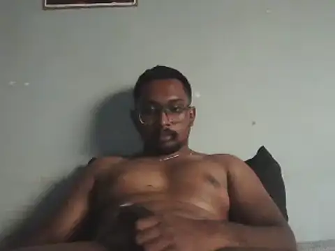 Snapshot of chennaibull101 chatting on 10-14-25, 09:54 chennaibull101 online show from 10-14-25, 09:54