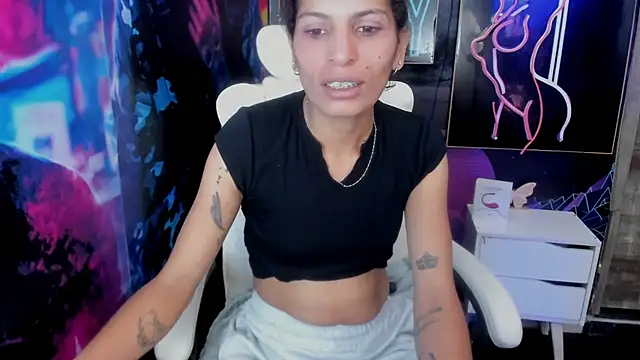 ImCrazzy online show from 02-03-25, 01:51