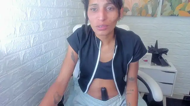 ImCrazzy online show from 02-26-25, 05:39