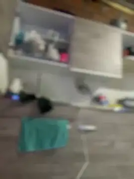 Emiily lee online show from 02-03-25, 01:19