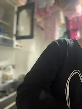 Emiily lee online show from 10-23-25, 10:08