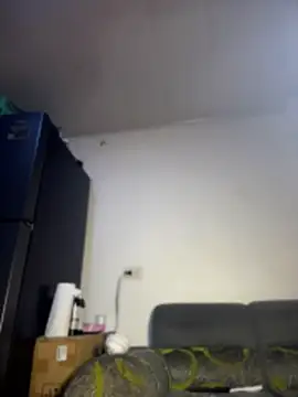 Snapshot of Emiily_lee chatting on 06-14-26, 09:44 Emiily lee online show from 06-14-26, 09:44