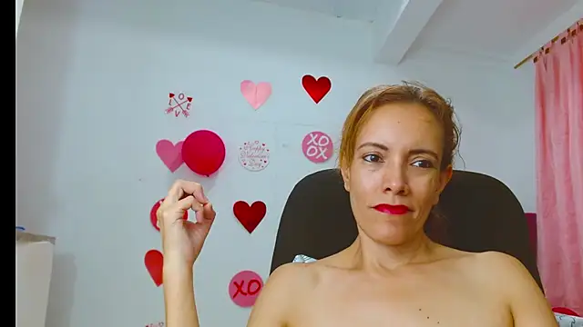 Snapshot of chantalsemenova1 chatting on 02-20-26, 08:20 chantalsemenova1 online show from 02-20-26, 08:20