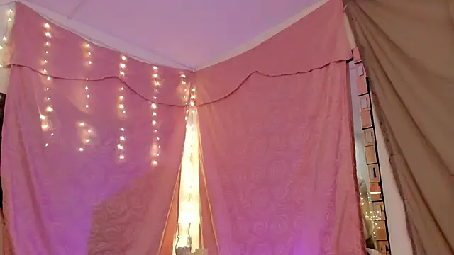 BonnieCute  online show from 11-08-25, 01:06