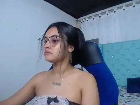 antonella sweetlittle online show from 10-21-25, 12:39