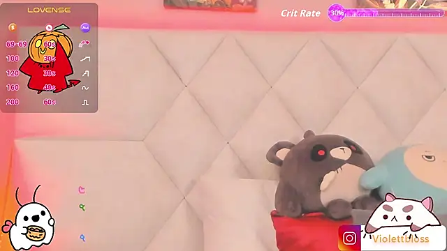 Violettbloss online show from 10-31-25, 03:29