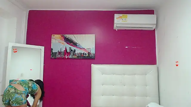 Snapshot of nextdoor_fantasy1 chatting on 12-03-24, 03:41 nextdoor fantasy1 online show from 12-03-24, 03:41