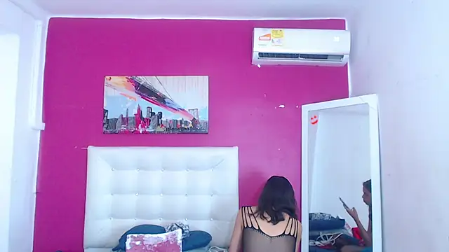 Snapshot of nextdoor_fantasy1 chatting on 10-17-25, 03:31 nextdoor fantasy1 online show from 10-17-25, 03:31