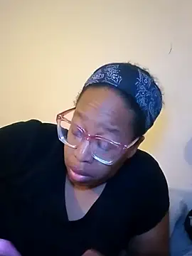 madamsensuale online show from 03-01-25, 02:15