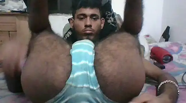 Snapshot of MaximoSualteza777 chatting on 03-15-25, 12:36 MaximoSualteza777 online show from 03-15-25, 12:36