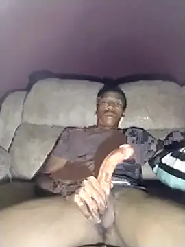 Snapshot of FullyxLoaded chatting on 01-06-26, 12:03 FullyxLoaded online show from 01-06-26, 12:03