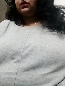 smile pretty online show from 01-22-25, 08:28