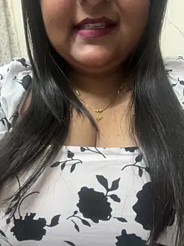 smile pretty online show from 03-05-25, 05:50