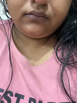 smile pretty online show from 10-24-25, 08:05