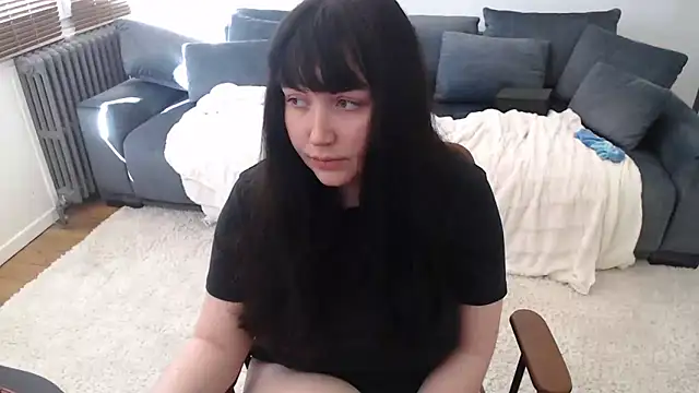 Snapshot of Lynylou chatting on 03-11-25, 02:07 Lynylou online show from 03-11-25, 02:07