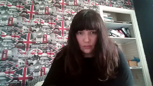 Snapshot of Lynylou chatting on 09-22-25, 11:01 Lynylou online show from 09-22-25, 11:01