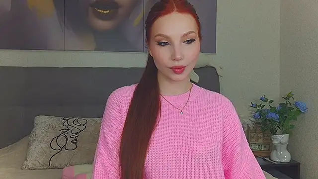 JudyWalkerr online show from 12-19-24, 04:57