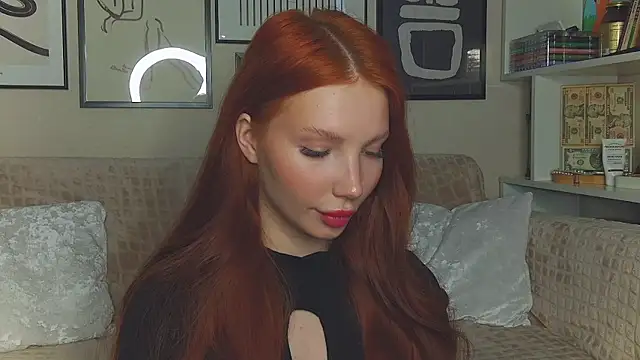 JudyWalkerr online show from 03-19-25, 06:35