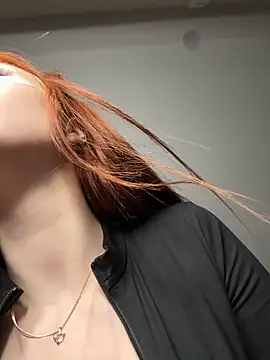 JudyWalkerr online show from 03-21-25, 04:49