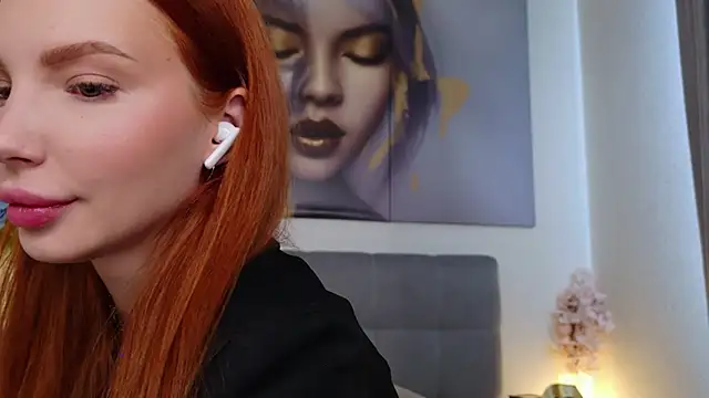Snapshot of JudyWalkerr chatting on 05-17-26, 06:22 JudyWalkerr online show from 05-17-26, 06:22