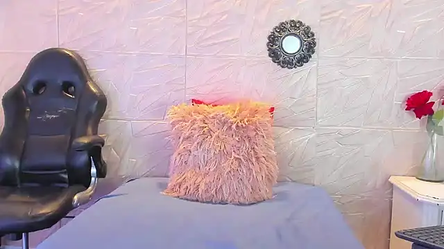 Snapshot of paula__cruzz chatting on 03-14-25, 07:23 paula cruzz online show from 03-14-25, 07:23