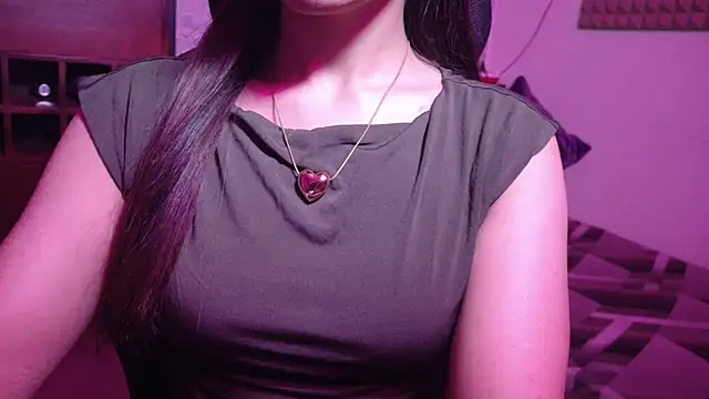 Snapshot of MidnightFlame chatting on 11-08-25, 03:23 MidnightFlame online show from 11-08-25, 03:23