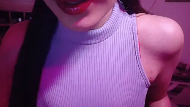 Snapshot of MidnightFlame chatting on 11-15-25, 01:51 MidnightFlame online show from 11-15-25, 01:51