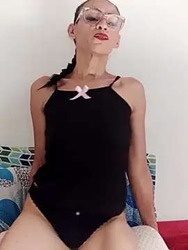 Snapshot of BarbaraMature chatting on 04-26-26, 04:04 BarbaraMature online show from 04-26-26, 04:04