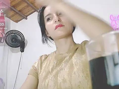 Snapshot of tifany19_ chatting on 09-13-25, 01:27 tifany19  online show from 09-13-25, 01:27