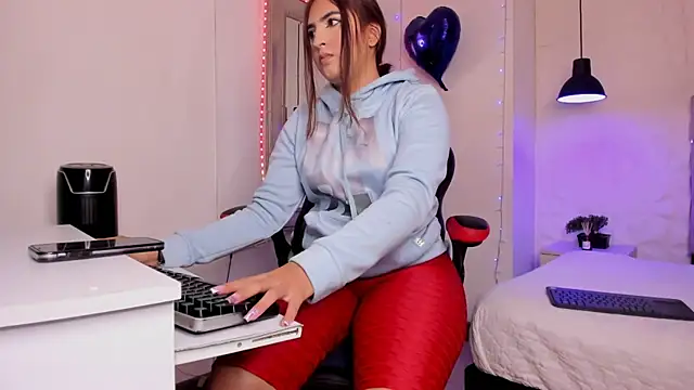 angel hardy dl online show from 02-07-25, 12:17