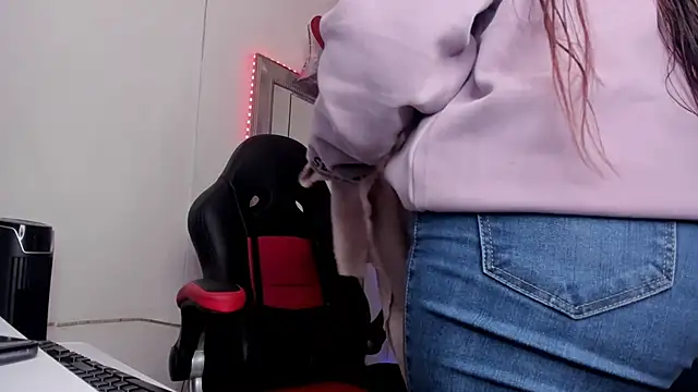 angel hardy dl online show from 02-21-25, 12:49