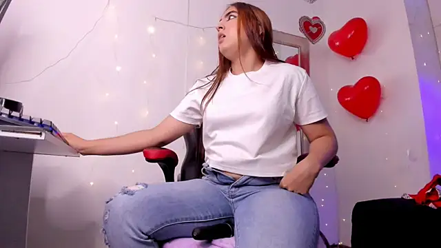 angel hardy dl online show from 04-10-26, 11:04