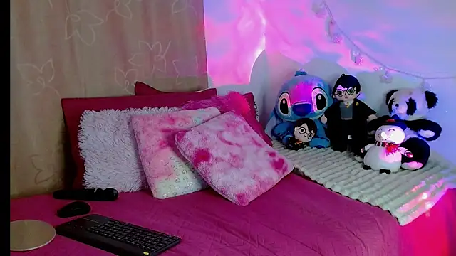 kendallsweet7 online show from 03-08-25, 09:51