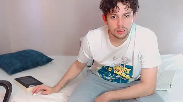 Elio555 online show from 01-24-25, 09:47