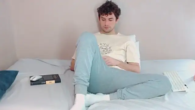 Elio555 online show from 02-09-25, 09:49