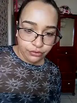 Angiee2001 online show from 03-18-25, 04:59