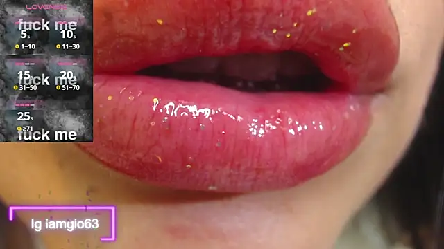 Georgina 1t online show from 03-22-25, 02:58