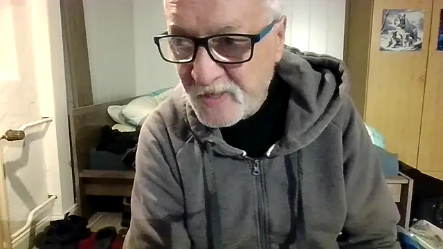 Sammy1660 online show from 10-05-25, 11:35