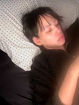 Snapshot of dominicansexy007 chatting on 11-17-25, 05:52 dominicansexy007 online show from 11-17-25, 05:52