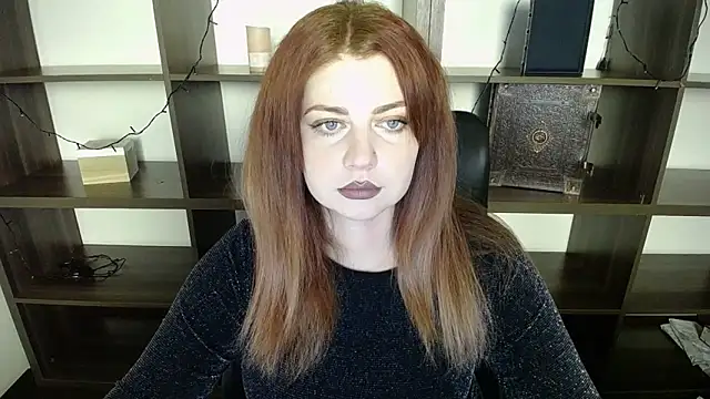 Lizzy Love online show from 12-29-24, 12:34