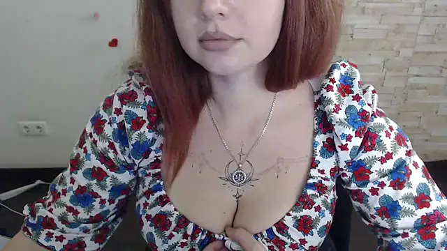 Lizzy Love online show from 01-23-25, 03:54