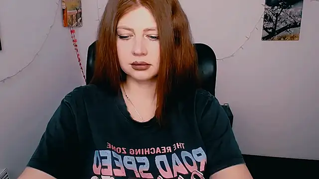 Lizzy Love online show from 03-17-26, 09:45