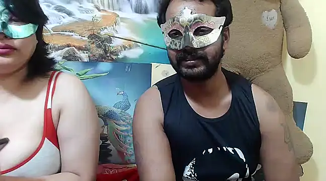 Snapshot of Cutehornycouples chatting on 12-04-24, 06:17 Cutehornycouples online show from 12-04-24, 06:17