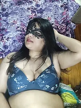 Snapshot of Cutehornycouples chatting on 07-14-26, 05:01 Cutehornycouples online show from 07-14-26, 05:01