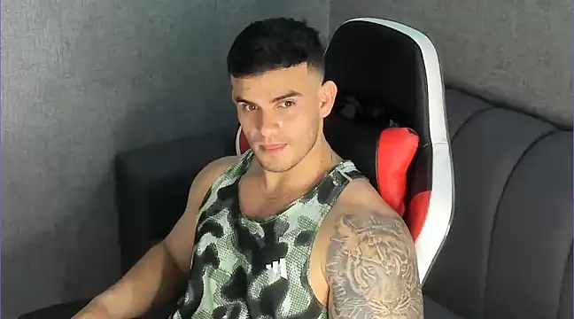 Ricardogo19 online show from 02-04-25, 10:45