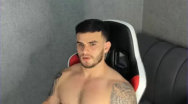 Ricardogo19 online show from 02-25-25, 06:53