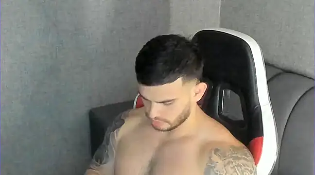 Ricardogo19 online show from 03-02-25, 02:19